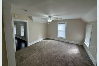 8712-8714 W Mitchell St #8714A, West Allis, WI 53214 - Photo 7