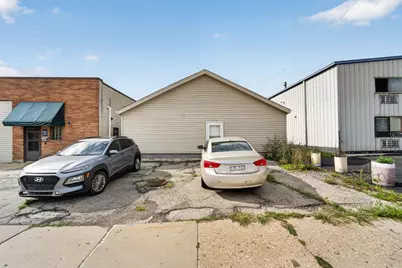 3645 E Mallory Ave, Cudahy, WI 53110 - Photo 7