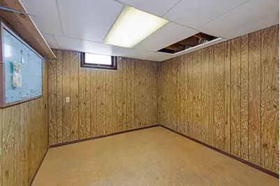 5401 W Cold Spring Rd, Greenfield, WI 53220 - Photo 17
