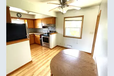 707  Lakeview Ave, South Milwaukee, WI 53172 - Photo 5