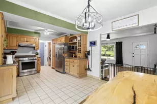 15440 Mt Vernon Ave, Brookfield, WI 53005 - Photo 7