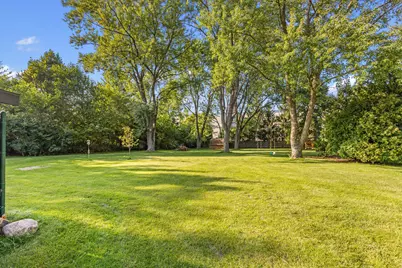 15440  Mt Vernon Ave, Brookfield, WI 53005 - Photo 25