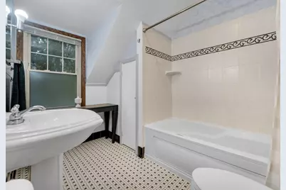 3131 E Crawford Ave, Saint Francis, WI 53235 - Photo 21