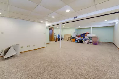 7827 W Eden Pl, Milwaukee, WI 53220 - Photo 23