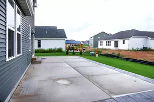 3633 Morris St, Racine, WI 53126 - Photo 81