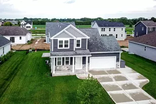 3633 Morris St, Racine, WI 53126 - Photo 5