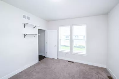 3633  Morris St, Racine, WI 53126 - Photo 33