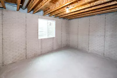 3633  Morris St, Racine, WI 53126 - Photo 63