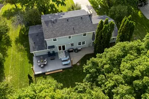 W358N5884 Surrey Dr, Oconomowoc, WI 53066 - Photo 51