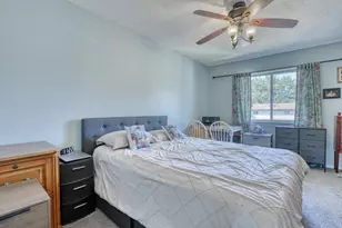 W163N11522 Windsor Ct, Germantown, WI 53022 - Photo 15