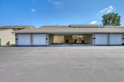 W163N11522  Windsor Ct, Germantown, WI 53022 - Photo 29