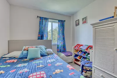 W163N11522  Windsor Ct, Germantown, WI 53022 - Photo 21
