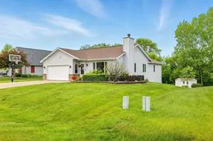 6620 High Hill Cir, Racine, WI 53402 - Photo 27