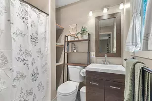 1903 Sunkist Ave, Waukesha, WI 53188 - Photo 15