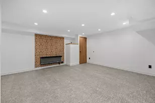 1012 Arcadin Ave, Waukesha, WI 53186 - Photo 25