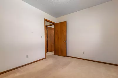 3450  Woodbridge Ct, La Crosse, WI 54601 - Photo 11