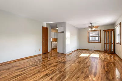 3450  Woodbridge Ct, La Crosse, WI 54601 - Photo 3