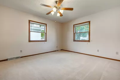 3450  Woodbridge Ct, La Crosse, WI 54601 - Photo 7