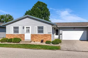 3450 Woodbridge Ct, La Crosse, WI 54601 - Photo 1