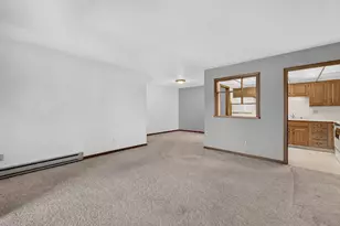 6650 Mariner Dr, Racine, WI 53406 - Photo 5