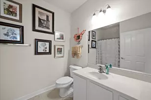 4120 S Lake Dr, Saint Francis, WI 53235 - Photo 17