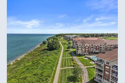 4120 S Lake Dr #265, Saint Francis, WI 53235 - Photo 39