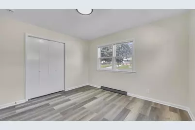 1209 N 28th St, Sheboygan, WI 53081 - Photo 9