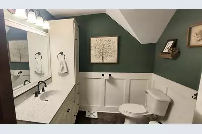 202  Grand Ave, Hartford, WI 53027 - Photo 19