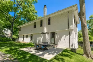 935 N 124th St, Elm Grove, WI 53122 - Photo 29