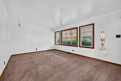 5809 N 36th St, Milwaukee, WI 53209 - Photo 3
