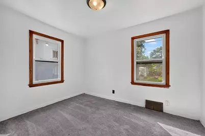 5809 N 36th St, Milwaukee, WI 53209 - Photo 15