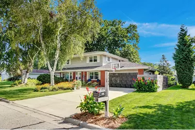 1205  Blue Dahlia Rd, Oconomowoc, WI 53066 - Photo 3