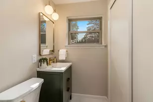 11630 N Riverland Rd, Mequon, WI 53092 - Photo 15