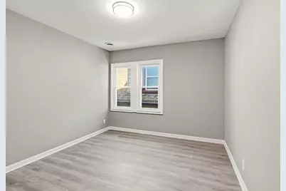 1626 S 32nd St, Milwaukee, WI 53215 - Photo 19