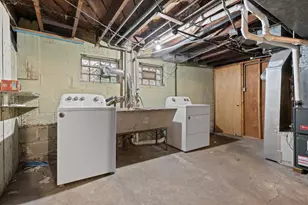 3116 S 9th St, Milwaukee, WI 53215 - Photo 29