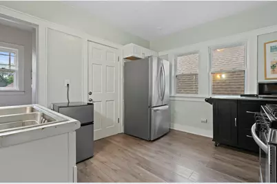 3116 S 9th St #3118, Milwaukee, WI 53215 - Photo 15