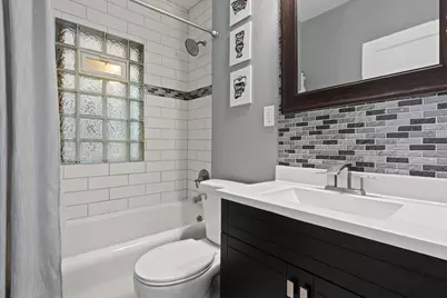 3116 S 9th St #3118, Milwaukee, WI 53215 - Photo 27