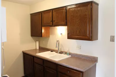 237  Madison St #55, Waukesha, WI 53188 - Photo 19
