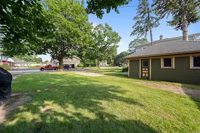 520 E Walworth Ave, Delavan, WI 53115 - Photo 7