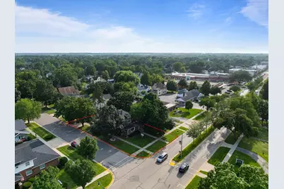 520 E Walworth Ave, Delavan, WI 53115 - Photo 9