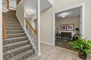 11222 W Meadowcreek Dr, Milwaukee, WI 53224 - Photo 7
