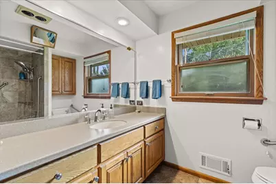 N83W14201  Menomonee Ave, Menomonee Falls, WI 53051 - Photo 23