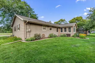 N83W14201 Menomonee Ave, Menomonee Falls, WI 53051 - Photo 29