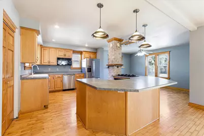 1617 N Morrison St, Appleton, WI 54911 - Photo 7