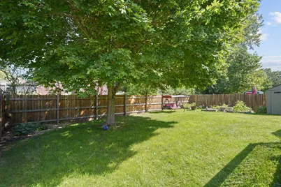 986  93rd St, Pleasant Prairie, WI 53158 - Photo 41