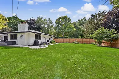 4312 W Upham Ave, Greenfield, WI 53220 - Photo 37
