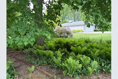 9935 W Green Tree Rd, Milwaukee, WI 53224 - Photo 5