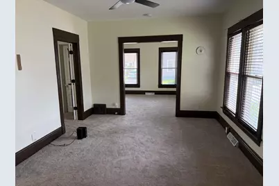 934  Wilson St, Racine, WI 53404 - Photo 5