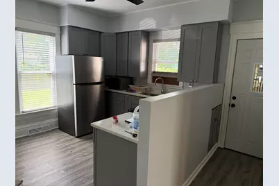 934  Wilson St, Racine, WI 53404 - Photo 3