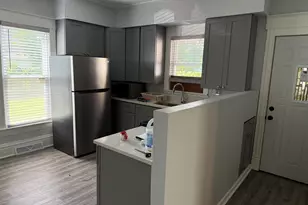 934 Wilson St, Racine, WI 53404 - Photo 3